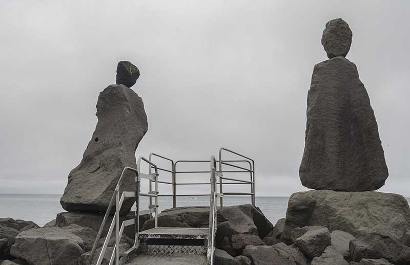 Islandia 155 - Keflavik - escultura.jpg